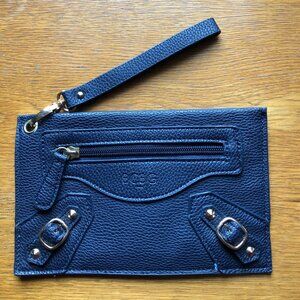 BCBG GENERATION Navy Clutch/Wristlet with gold zippers